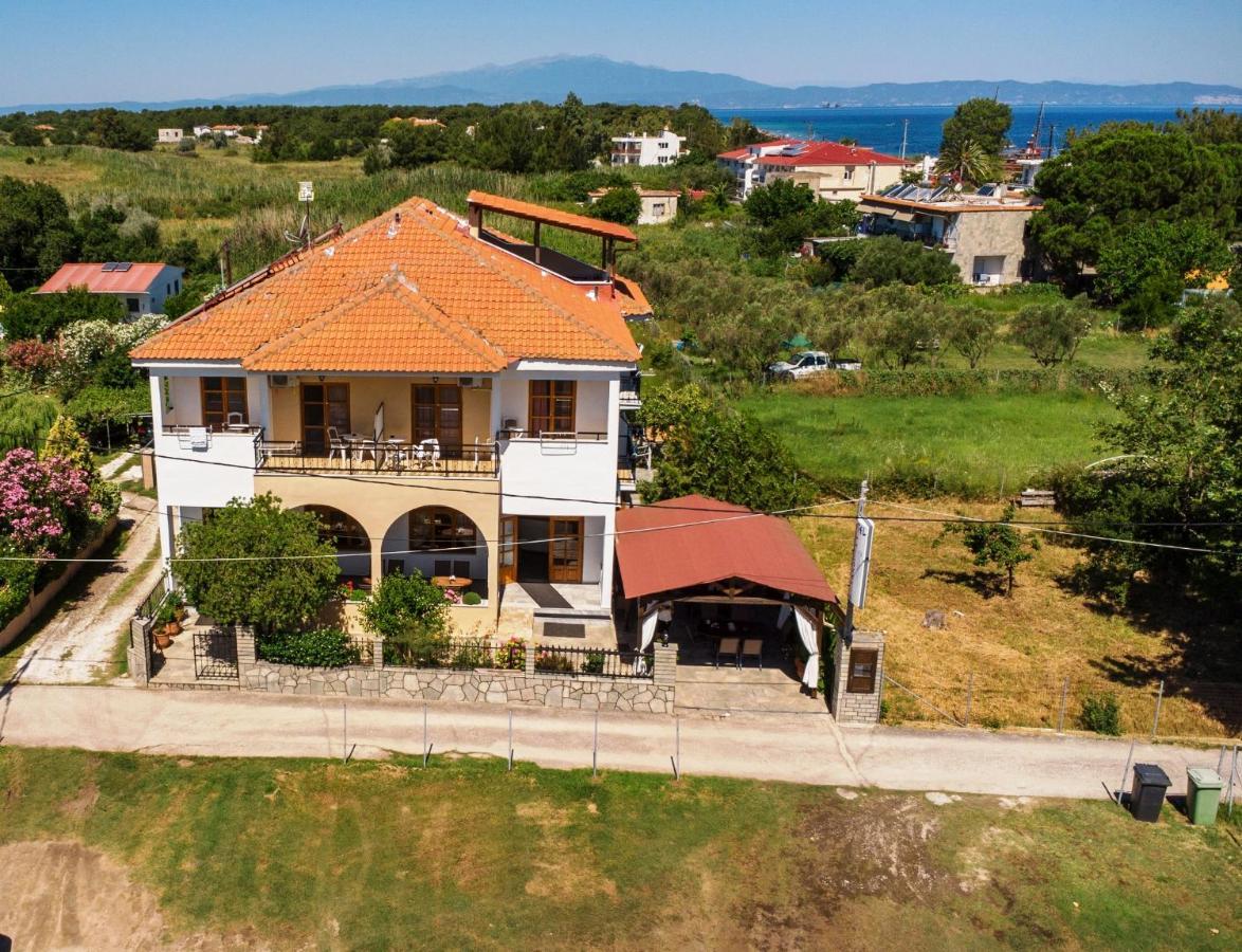 Philoxenia Hotel พริโนส ภายนอก รูปภาพ